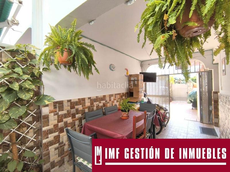 Foto 62ad50d8-46d6-43c9-85e9-ecb988bcbc23. Casa adosada en calle castillo bajo 110 imf gestión de inmuebles vende fantástico adosado en segunda línea de playa costa. en Torrox