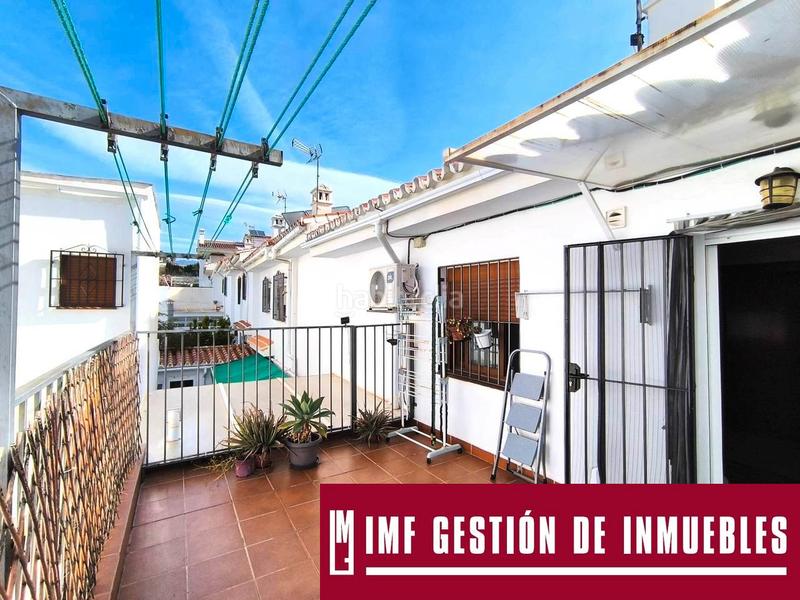 Foto a67d60a8-6a15-47ba-b051-4af0dbaeb61e. Casa adosada en calle castillo bajo 110 imf gestión de inmuebles vende fantástico adosado en segunda línea de playa costa. en Torrox