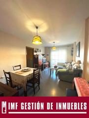 Etagenwohnung en Calle rabitilla 2. Imf gestin de inmuebles vende amplio piso de 3 dormitorios en t