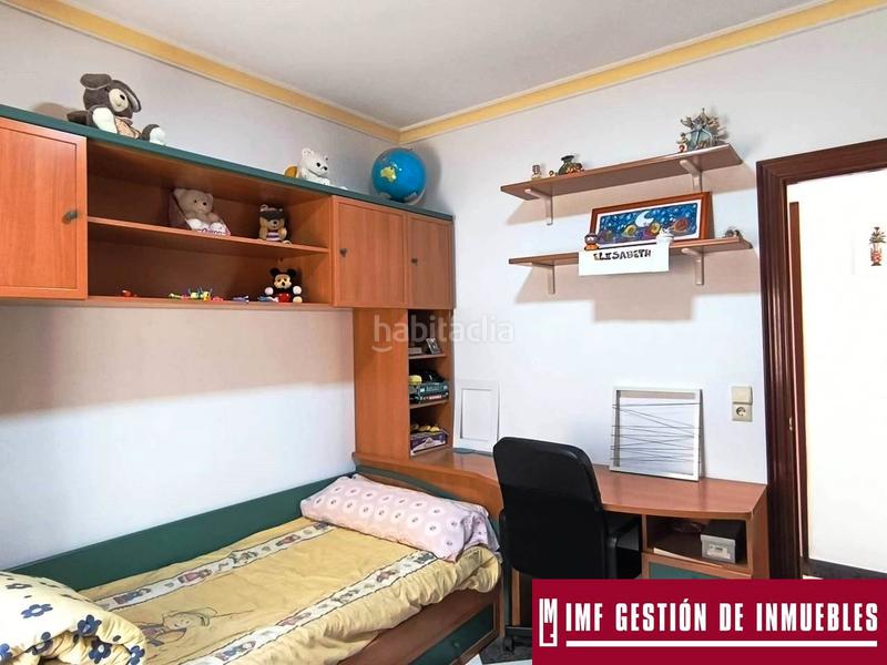 Foto 374a2794-636f-492b-b8e9-685c2722a2f5. Masia amb xemeneia aparcament a Norte - Barrio del Pilar - El Reñidero Vélez - Málaga