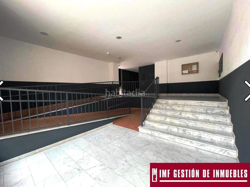 Foto 5f877405-4e85-4fc1-b6bf-10c4e21bd090. Piso precioso piso vpo a 400 metros de la playa. en Torre del Mar