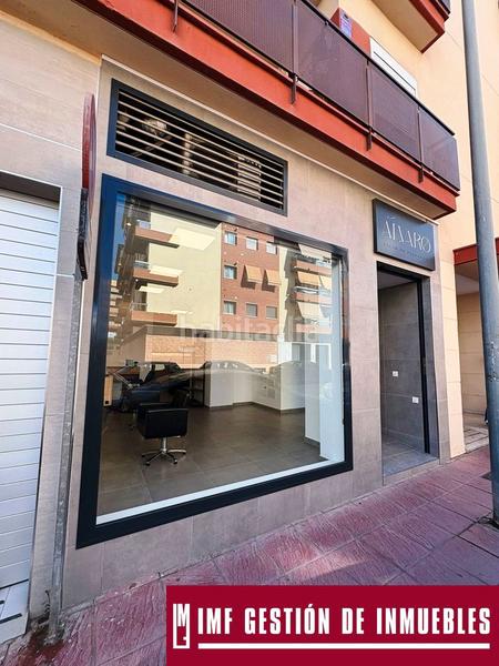 Foto 60a2d1c3-8b36-4ec6-af5d-0a451633e755. Alquiler local comercial en calle acuario 5 magnífico local totalmente reformado en la zona de la azucarera. en Torre del Mar