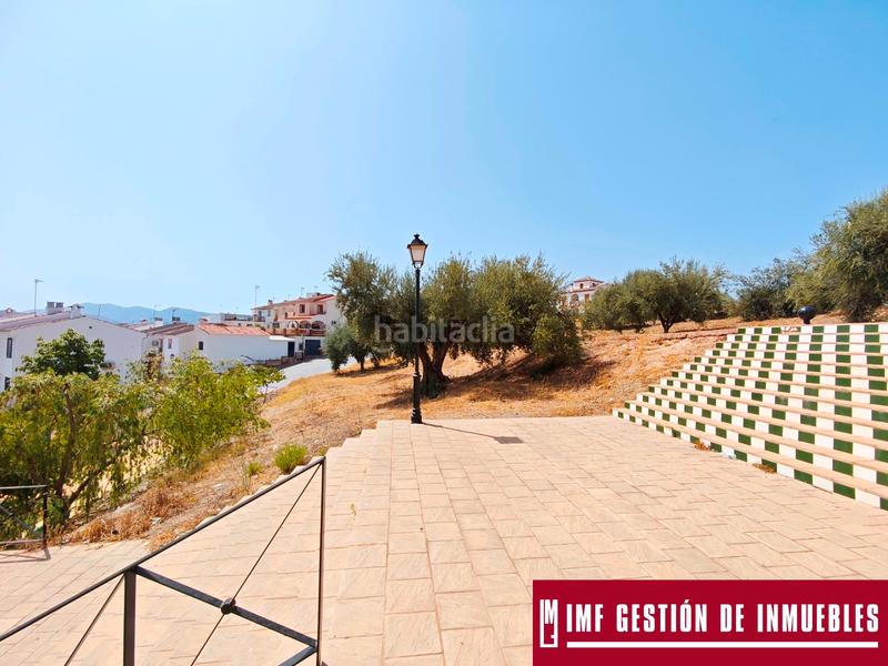 Foto ca24f3e6-d586-4451-a70a-f6793026d70e. Terreny residencial a calle del parque 2 a Viñuela