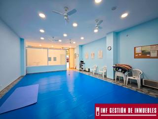 Local Comercial en Calle Molino Velasco 11