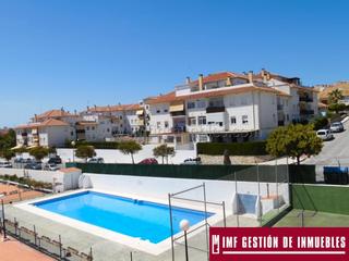 Appartement  Calle pintor cipriano maldonado 3b. Magnífico piso 4 dormitorios, 2 baños en la zona de torre del ma