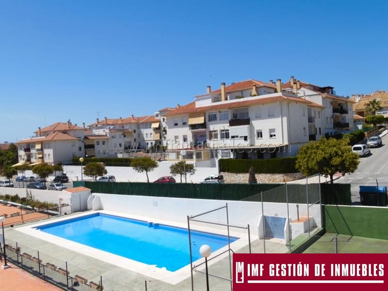 Foto 5fc941b2-4fd5-4feb-8f2b-7817342a1e20. Appartement dans calle pintor cipriano maldonado 3b dans Torre del Mar