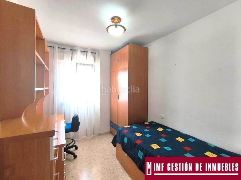 Foto 85fb7cbb-8ed4-4e86-9416-98d1574c3728. Appartement dans calle pintor cipriano maldonado 3b dans Torre del Mar