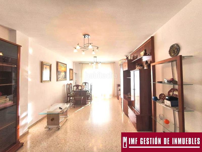 Foto fa1208cf-5bb7-4120-a233-5cbdcb9d0469. Appartement dans calle pintor cipriano maldonado 3b dans Torre del Mar
