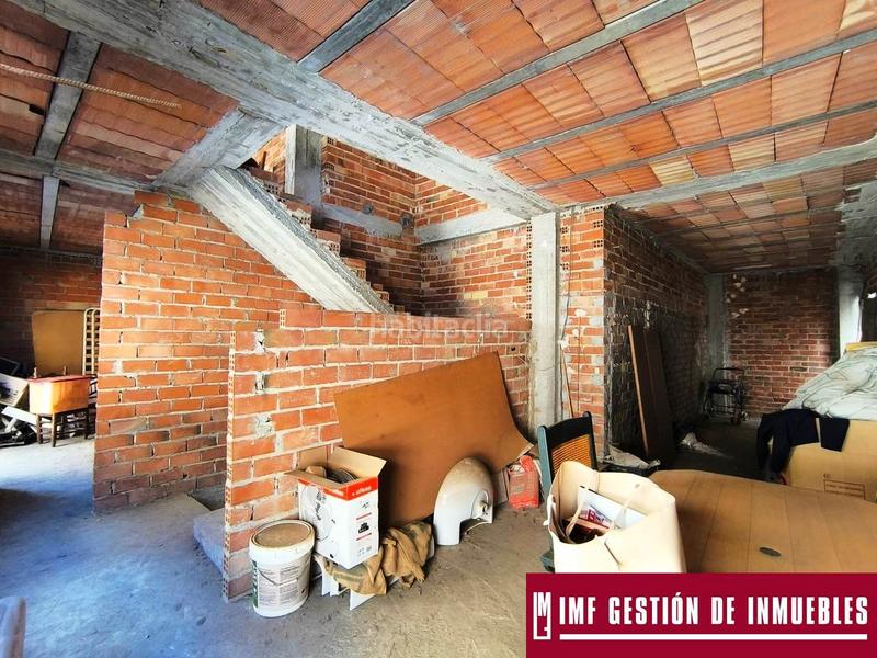 Foto 0fb25b43-c28f-4798-b2bf-b4d97c7f7608. Maison avec parking dans Benamocarra