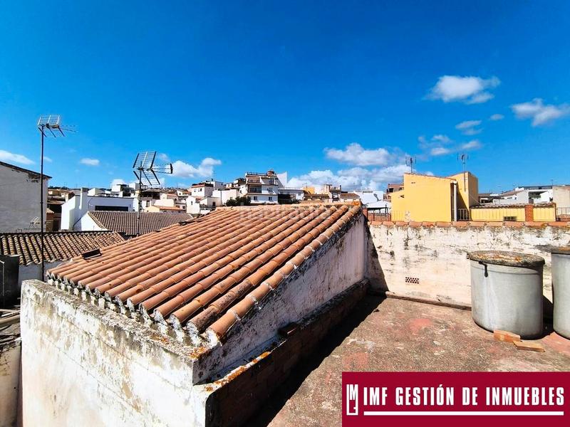 Foto 820332ec-220d-44b4-9cce-2d9fda609378. Maison avec parking dans Benamocarra