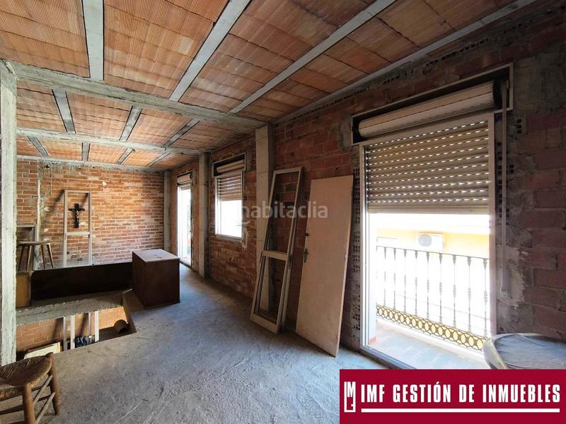 Foto 91a2807d-41d0-4896-99e9-889510240748. Maison avec parking dans Benamocarra