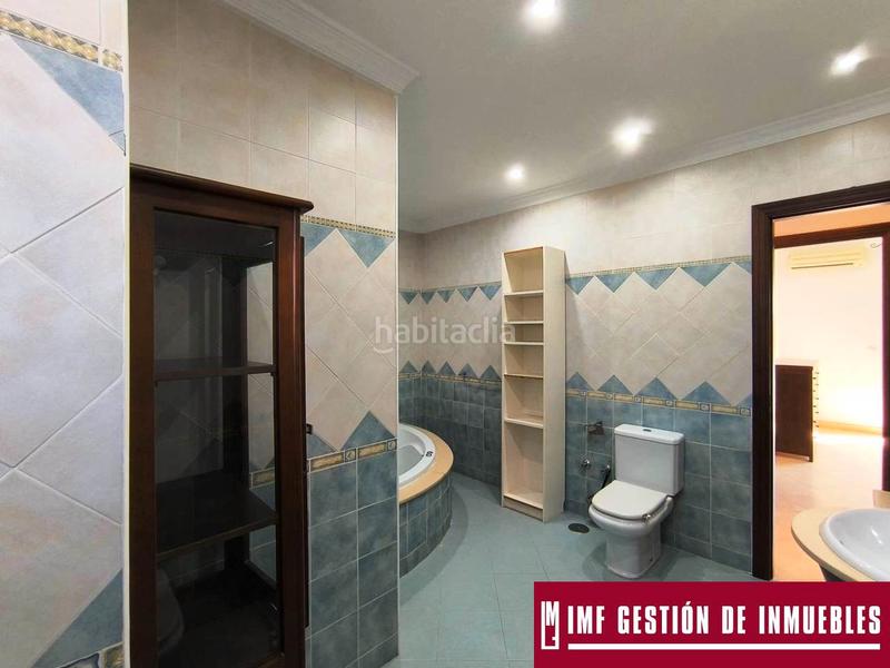 Foto 4e253c2b-f77a-47c3-9a01-c3c5120e3d70. Haus mit heizung parking pool in Camino Algarrobo - Las Arenas Vélez - Málaga