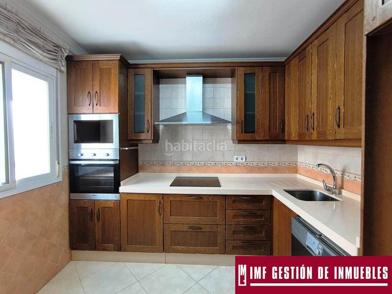 Foto dc5494d2-e3b1-4a7a-9951-36c068fa7b12. Haus mit heizung parking pool in Camino Algarrobo - Las Arenas Vélez - Málaga