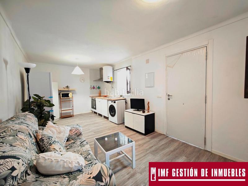 Foto 592c3509-42f6-4b14-bb70-1742245f7495. Haus in calle egido 4 in Algarrobo pueblo Algarrobo