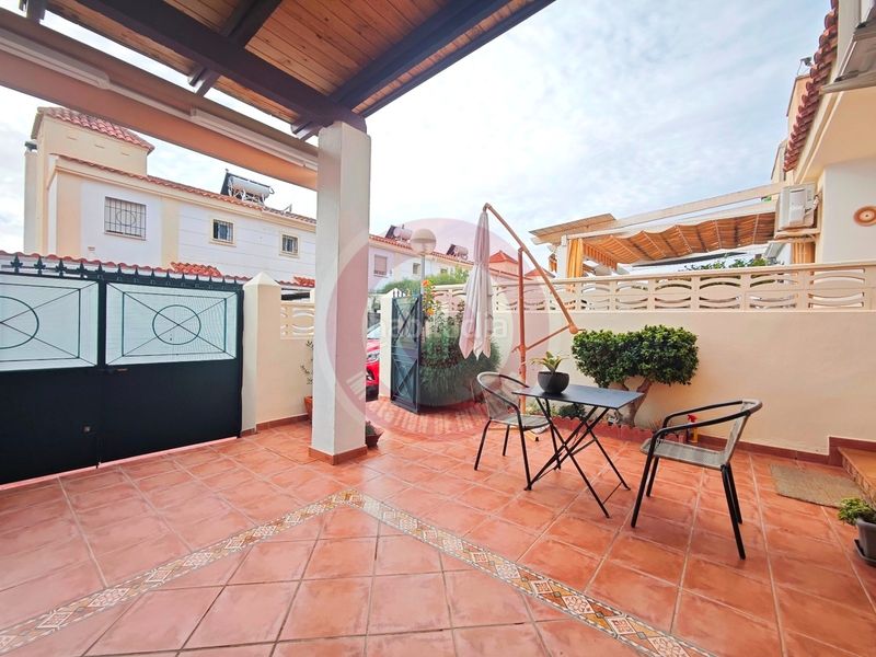 Foto 8b59251b-8e34-4218-9a23-93e582519523. Casa a schiera in calle vertedera 15 in Chilches