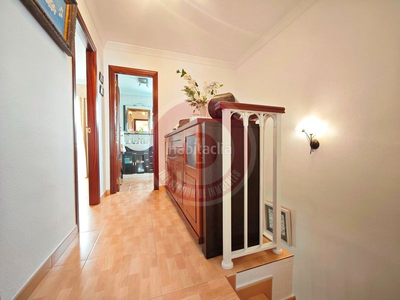 Foto b4ff345f-de6d-42f5-9c54-c6c0902a8db9. Casa a schiera in calle vertedera 15 in Chilches