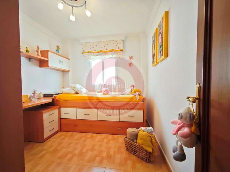 Foto bf99f339-47af-4fe1-a33e-7b1520dd0bbe. Casa a schiera in calle vertedera 15 in Chilches