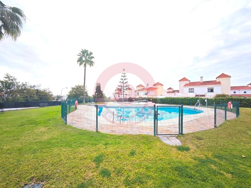 Foto e8077b93-a7d6-495d-8b78-b12a3842e1d1. Casa a schiera in calle vertedera 15 in Chilches