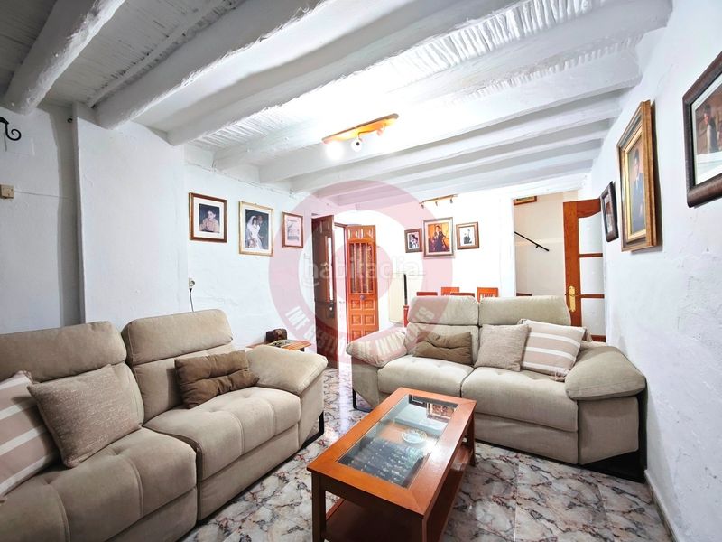 Foto cd9de542-53f5-42c1-a77f-60d4211536e7. Casa a Viñuela