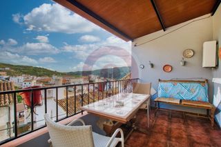 Casa adosada en Benamargosa. Preciosa casa en el corazón de benamargosa.