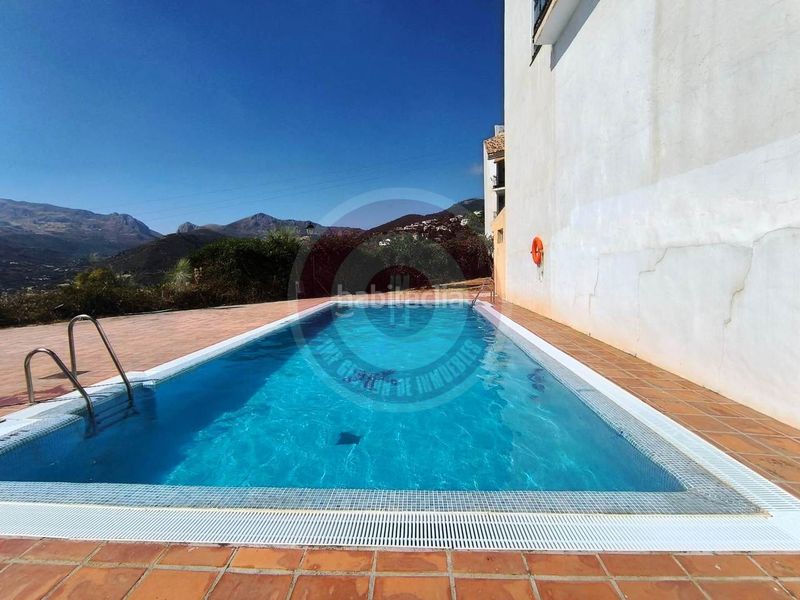 Foto 23fcfef4-131a-40cd-869d-f76df5a0799d. Pis amb aparcament piscina a Alcaucín