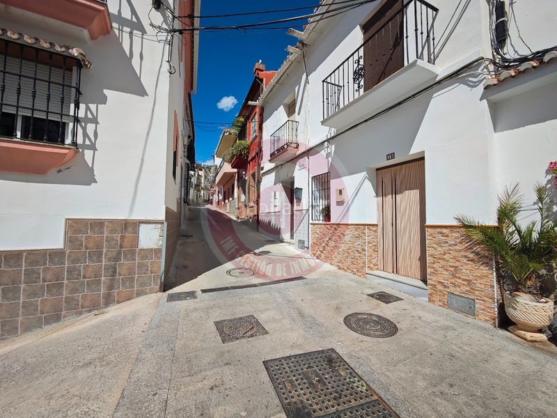 Foto 32918866-327a-4415-9e74-c0543e8a5a37. Casa a Benamargosa