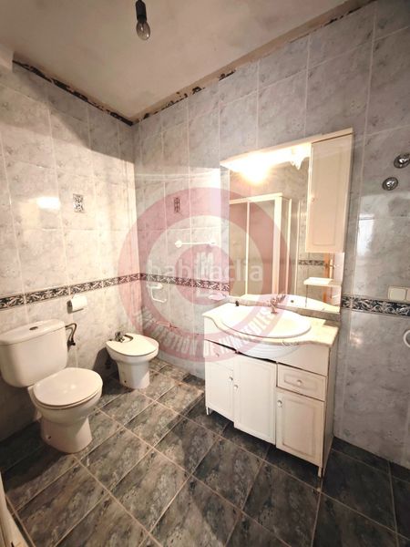 Foto f7a1e2fb-ae75-456e-ab72-77c645969e41. Casa a Benamargosa
