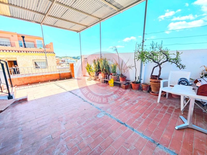 Foto a95e7140-ded0-4c52-8423-b6908fa92830. Casa amb aparcament a Camino Algarrobo - Las Arenas Vélez - Málaga