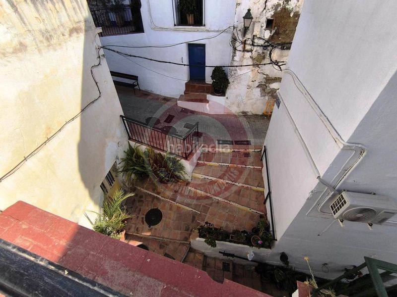 Foto ab485562-3a17-49d1-8f72-61f34754c877. Casa adossada a Torrox pueblo Torrox