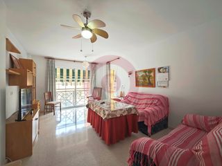 Appartement  Calle reñidero 20. Imf gestión de inmuebles vende piso vpo en venta en vélez-málaga