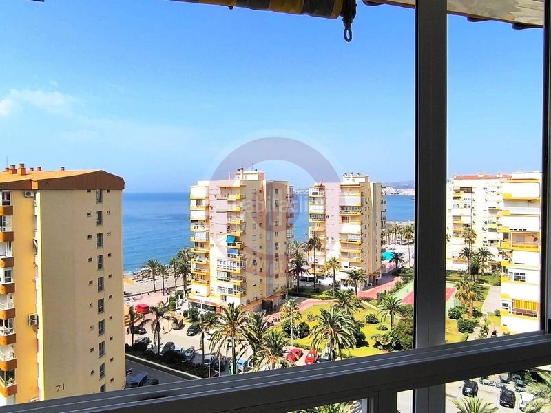 Foto c739f20f-2144-480e-8c99-774f3255f7a1. Apartament amb piscina a Trayamar Algarrobo
