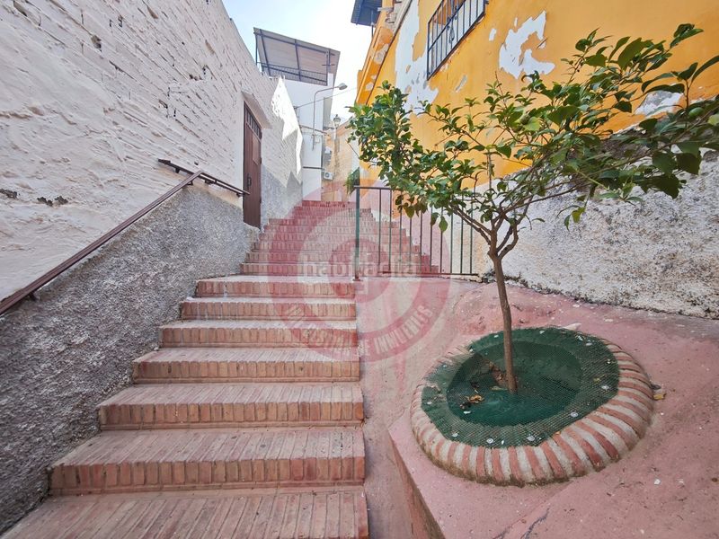 Foto e5f5baa2-c19c-4c85-9bf5-ae544029e6c7. Casa amb aparcament a Centro Histórico Vélez - Málaga