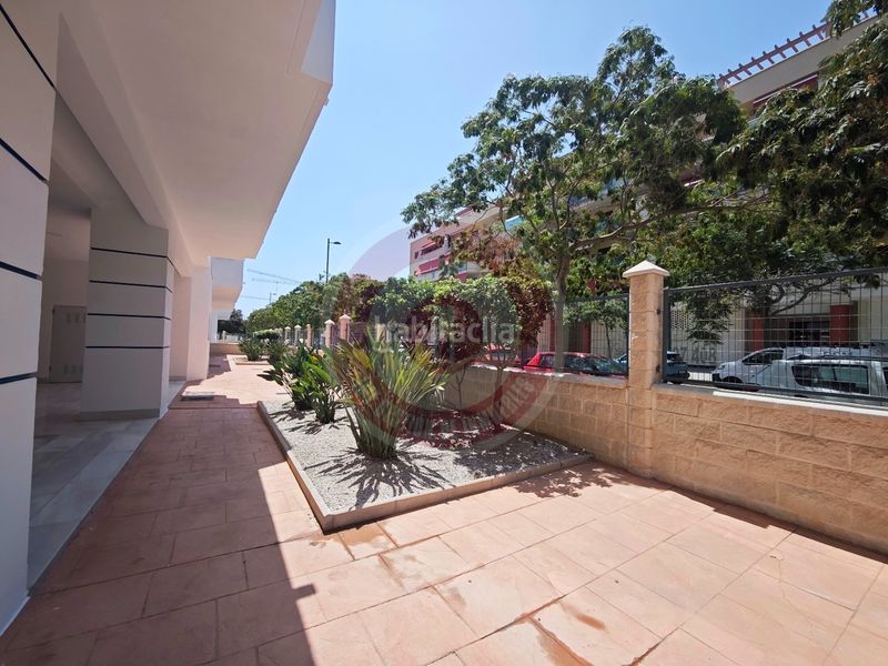 Foto d8b724c7-c1c2-44be-987b-a75fffcd9e4b. Apartament a calle mar cantabrico 16b a Poniente-Faro Torre del Mar