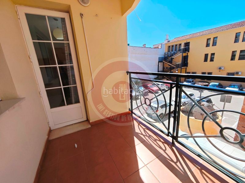 Foto 10d2e64c-1953-4a84-a404-368f9f29652b. Pis a calle reñidero 20 a Centro Ciudad - El Carmen Vélez - Málaga