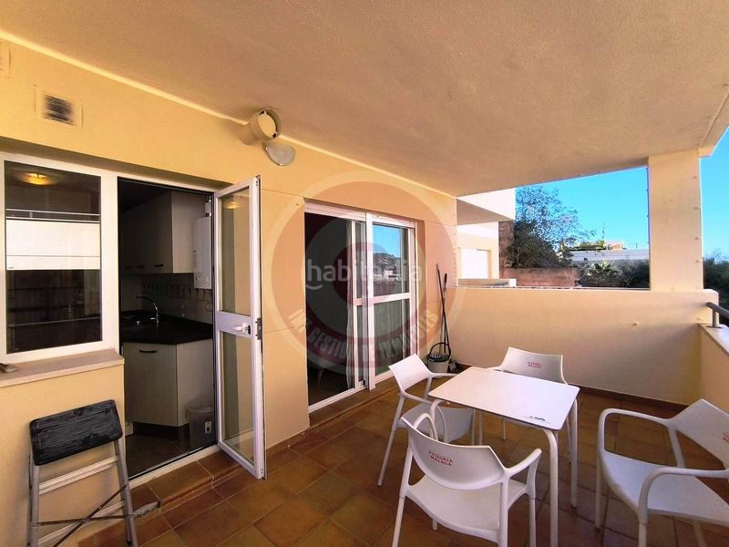 Foto 093b550b-a1c9-4fa3-9ad9-6d2598d28969. Appartement avec parking piscine dans Torrox pueblo Torrox