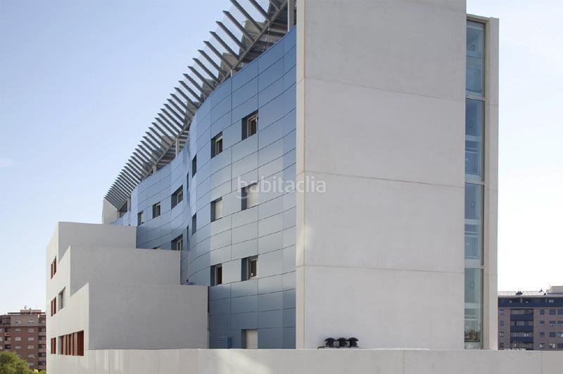 Foto 607b0357-6ee4-4224-b0f6-ff31375bc47a. Affitto appartamento in calle huestes 3 in La Buhaira Sevilla