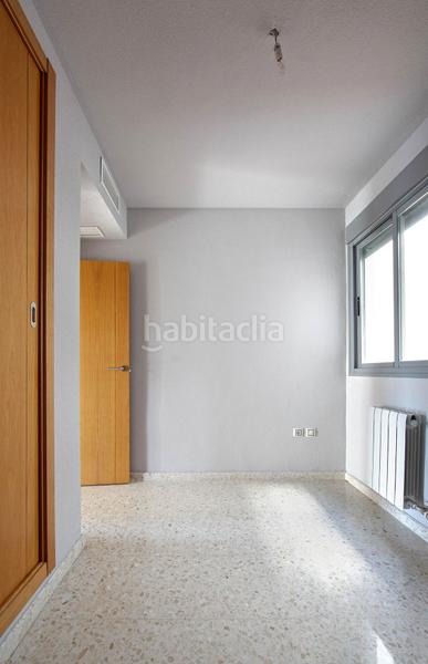 Foto 195976d0-1842-414c-bcab-ce4faf34dacb. Alquiler piso  de 3 dormitorios en alquiler en barrio albayda en Granada