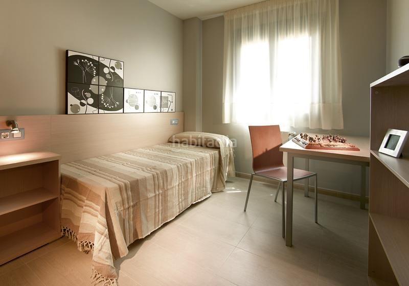 Foto 559e40fe-97f9-48bd-bbbe-82b949ce93b9. Location appartement dans calle patrocinio de biedma 4 dans Jaén