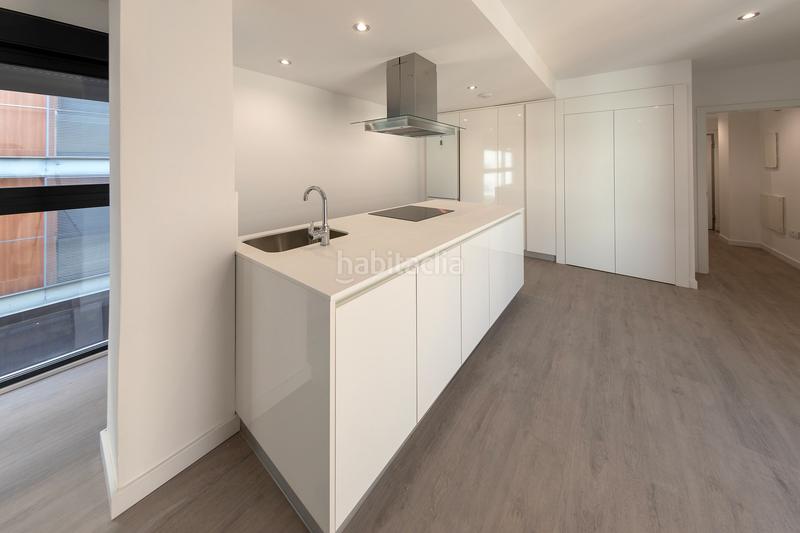 Foto f8a56608-97d2-45c3-bb93-ca151de9020b. Miete etagenwohnung in calle campamento 31 in La Buhaira Sevilla