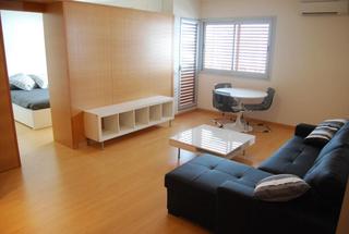 Lloguer Apartament  Calle huestes 1. Apartamento amueblado en edificio maría josé i