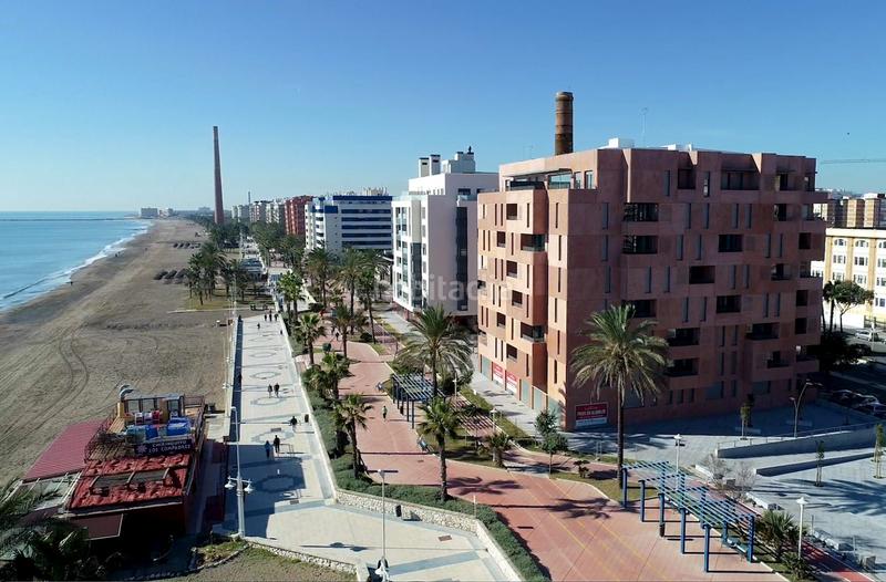 Foto 27a18805-9ead-4a4c-9125-202d0e293525. Affitto appartamento in calle pacífico 11 in Paseo Marítimo Oeste - Pacífico Málaga