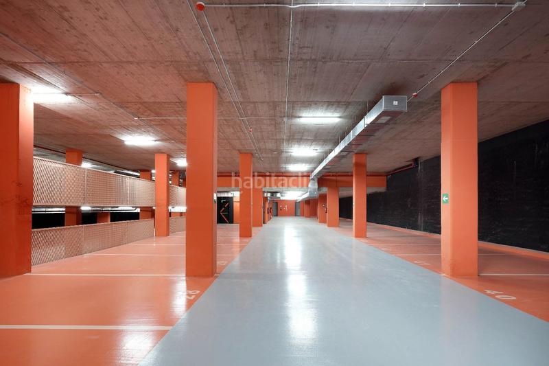 Foto a5ea423b-8e98-4647-8629-d7443bc29b96. Miete etagenwohnung in calle pacífico 11 in Paseo Marítimo Oeste - Pacífico Málaga