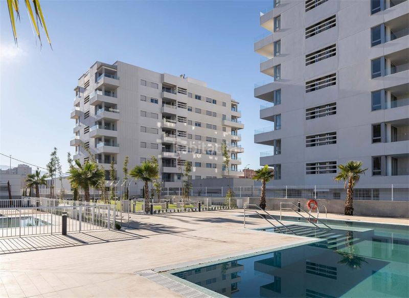 Foto 5eba6fd8-2135-4548-9be0-186e1aad330c. Appartement 118m<sup>2</sup> dans avenida federico garcía lorca 38 dans Granada