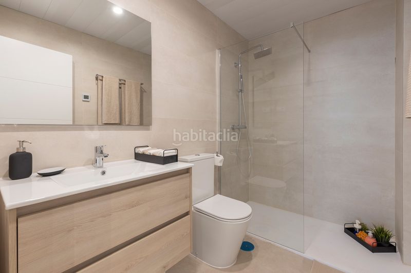 Foto b22d668c-cf92-4e5b-bce5-74c1589d43c4. Appartement 118m<sup>2</sup> dans avenida federico garcía lorca 38 dans Granada
