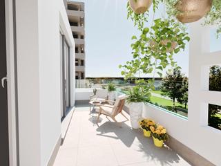 Appartement à Avenida federico garcía lorca 38. Piso de 3 dormitorios en urbanización con piscina