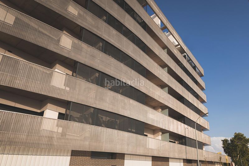 Foto b632b07b-c45f-4319-87a1-bceb1646bbf1. Appartement 115m<sup>2</sup> dans calle francisco guerra 13 dans Valdepasillas - La Paz - Huerta Rosales Badajoz