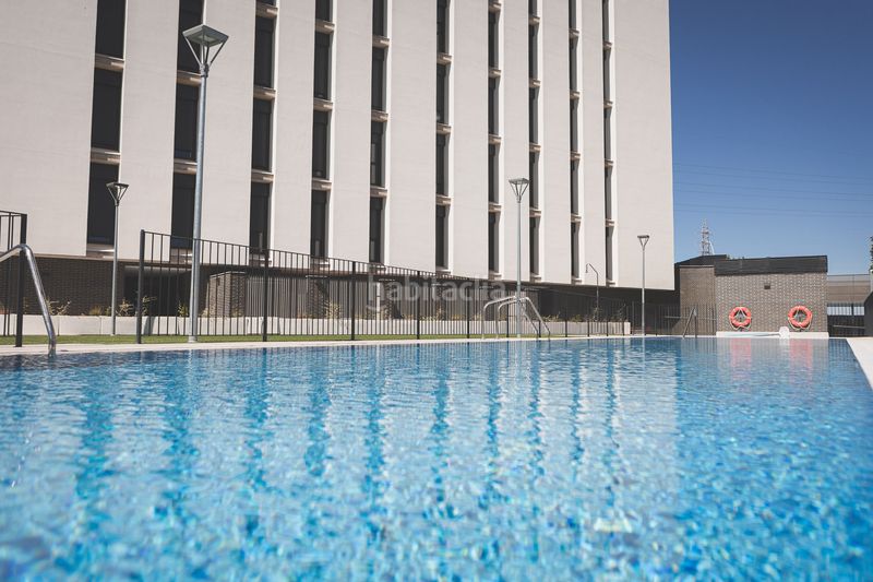 Foto d34dd30e-f265-4004-acb3-9a54b07c28d2. Appartement 115m<sup>2</sup> dans calle francisco guerra 13 dans Valdepasillas - La Paz - Huerta Rosales Badajoz