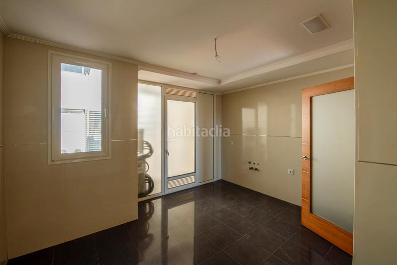 Foto 6b1fa2a8-e1ac-4b1b-9b4a-f65e12c2030c. Attique dans calle juan de mata carriazo 9 dans San Bernardo Sevilla