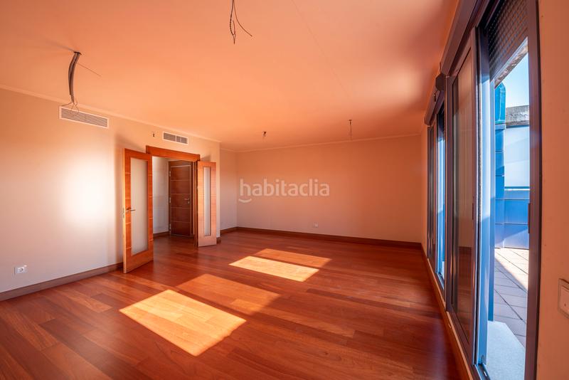 Foto 7b7802a1-f0d1-4174-91a8-b6f0bbe4195b. Attique dans calle juan de mata carriazo 9 dans San Bernardo Sevilla