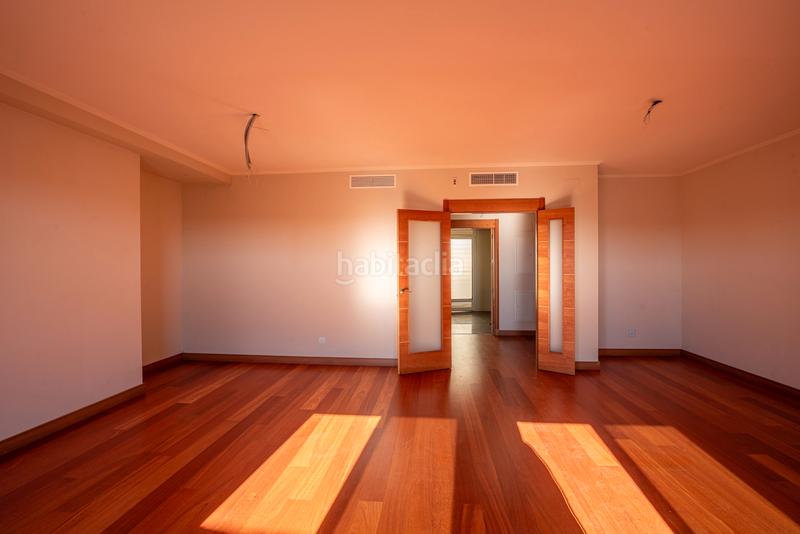 Foto da20bc3f-dd26-4b5e-be2b-3f7ed4a381d3. Attique dans calle juan de mata carriazo 9 dans San Bernardo Sevilla